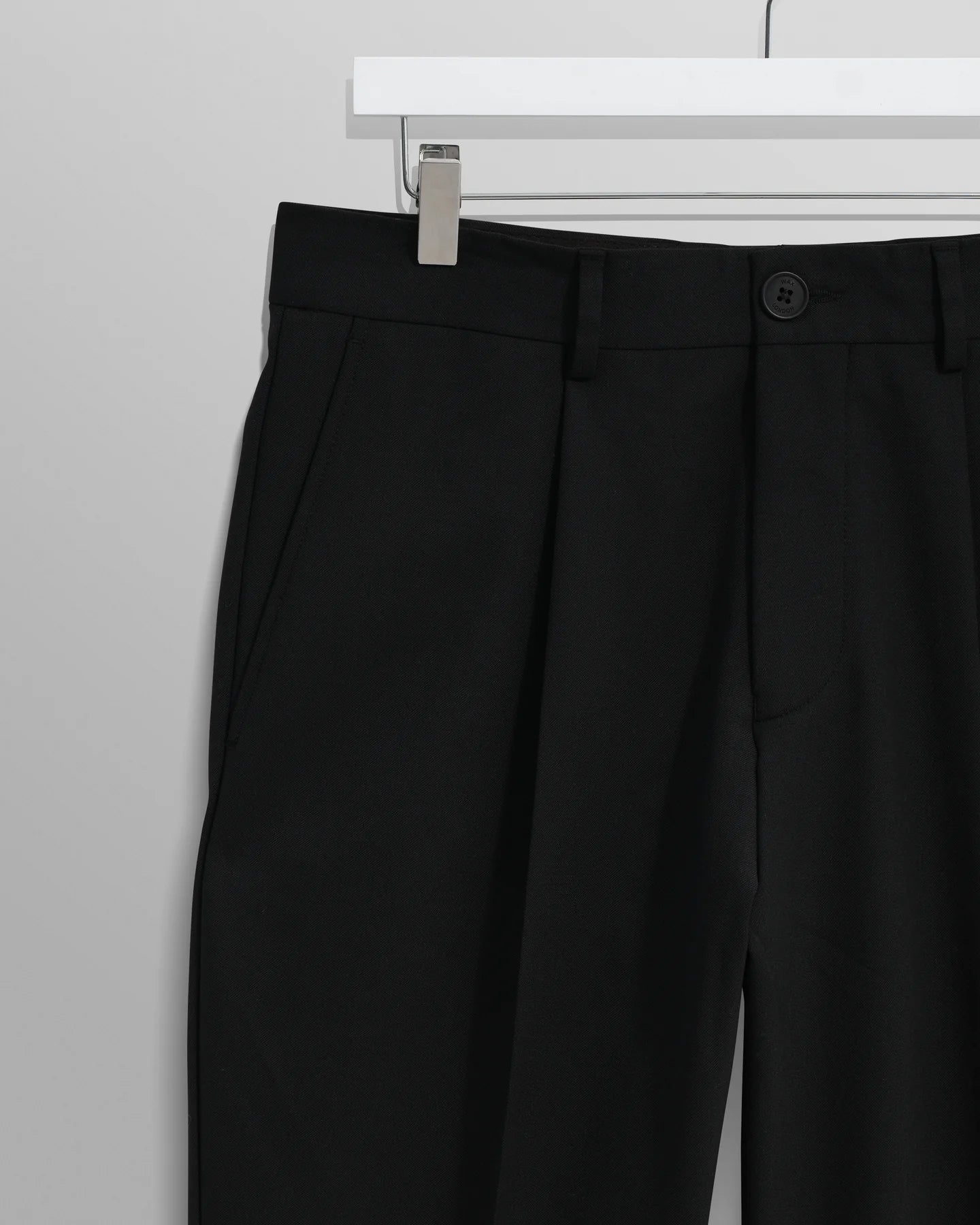 WAX London, Aubyn Wool Blend Twill Pleated Trousers, Black
