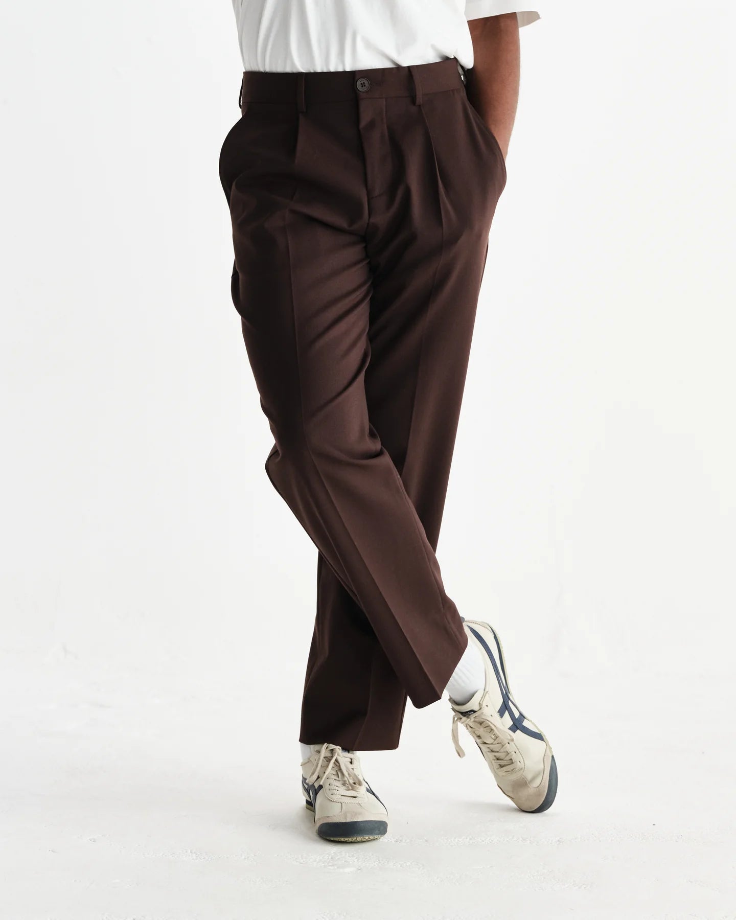 WAX London, Aubyn Wool Blend Twill Pleated Trousers, Dark Brown