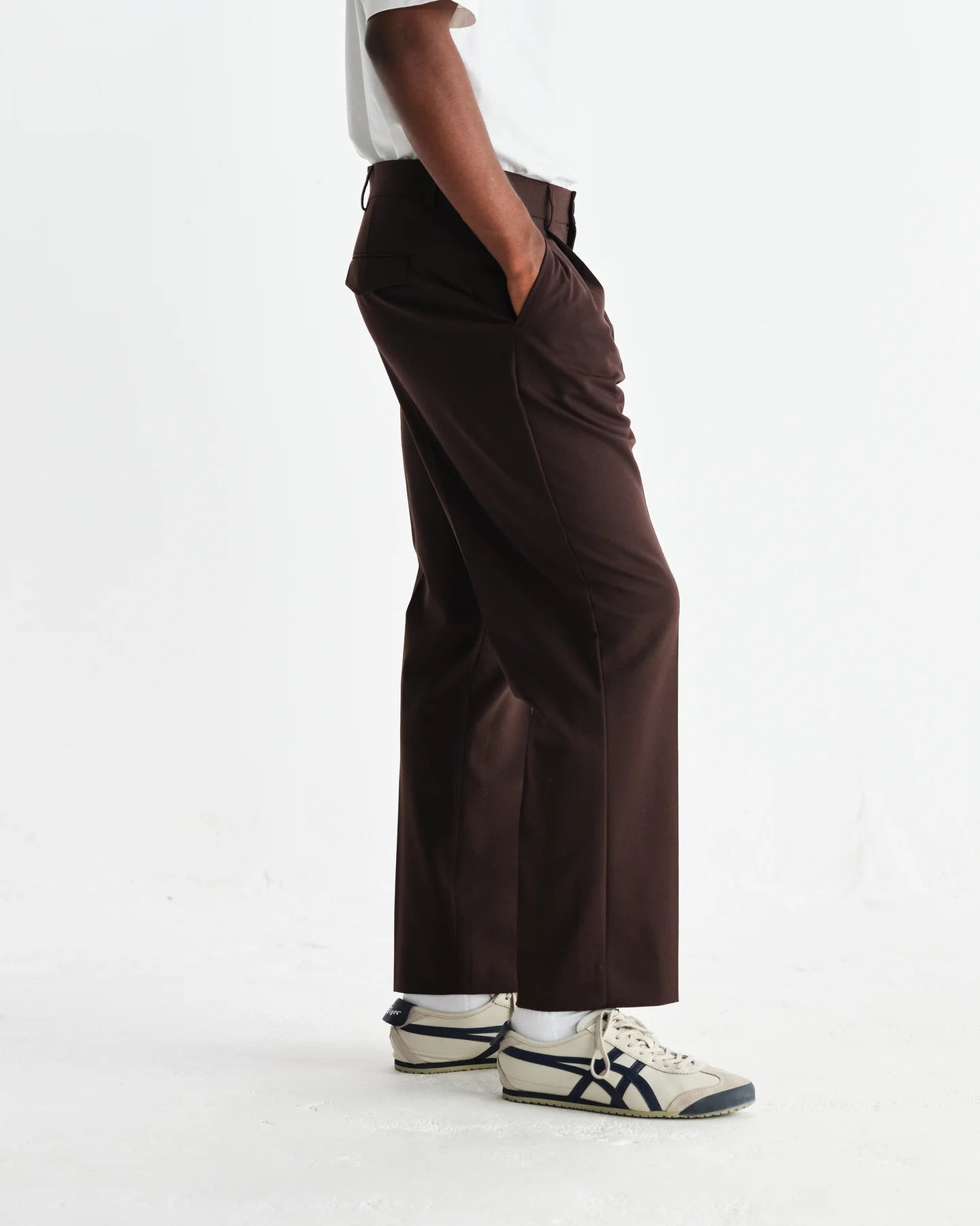 WAX London, Aubyn Wool Blend Twill Pleated Trousers, Dark Brown