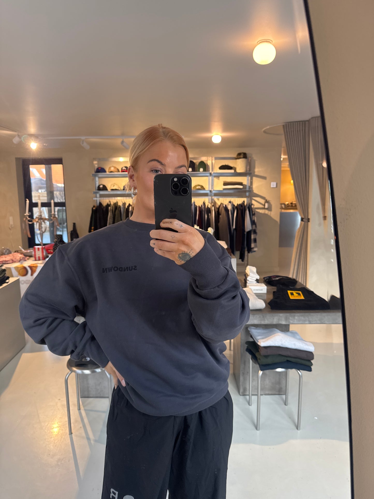 Sundown, Sunni Heavy Crewneck, Dark Grey