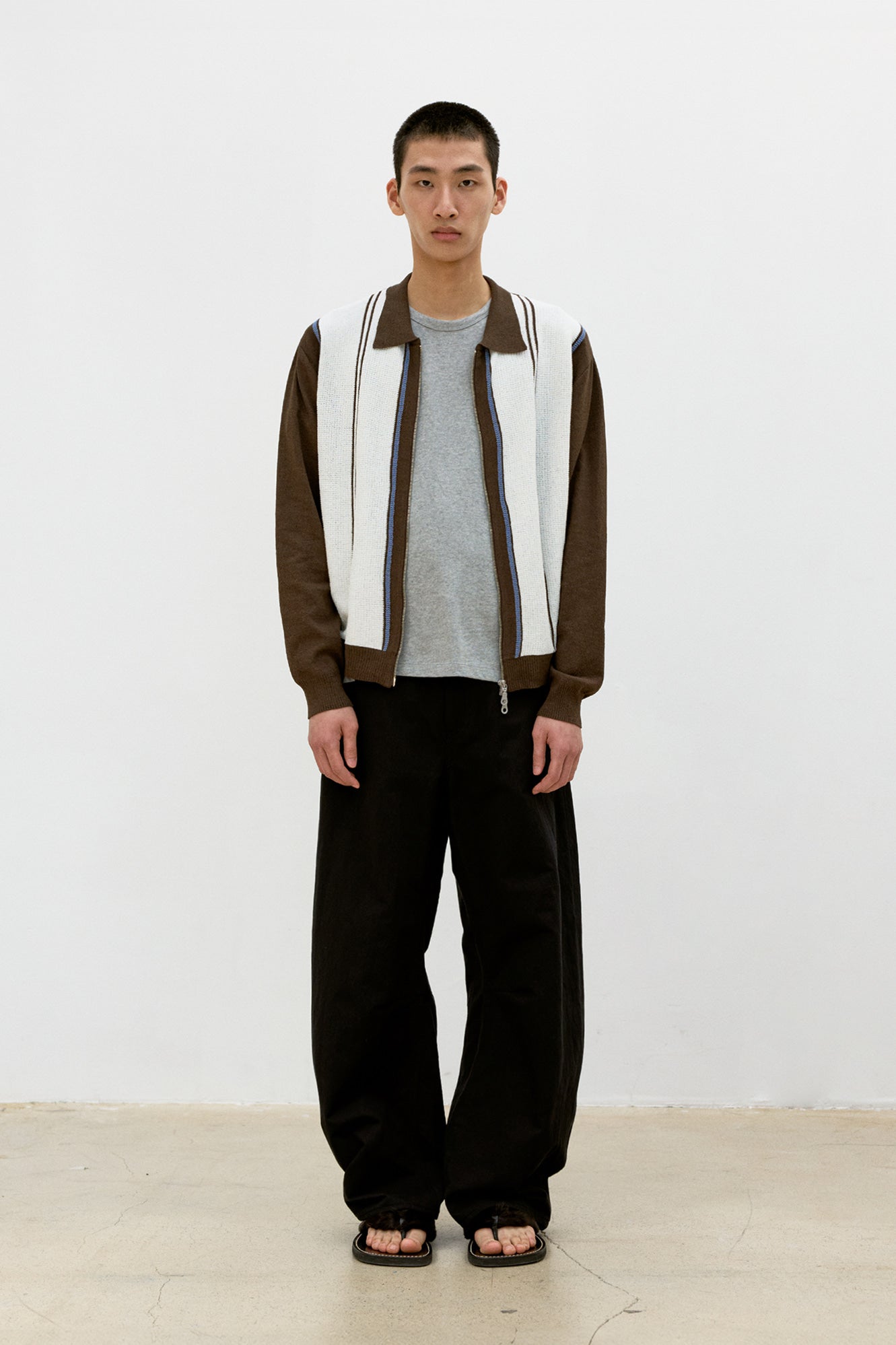 COOR,  San Remo Collar zip-up sweater, Brown