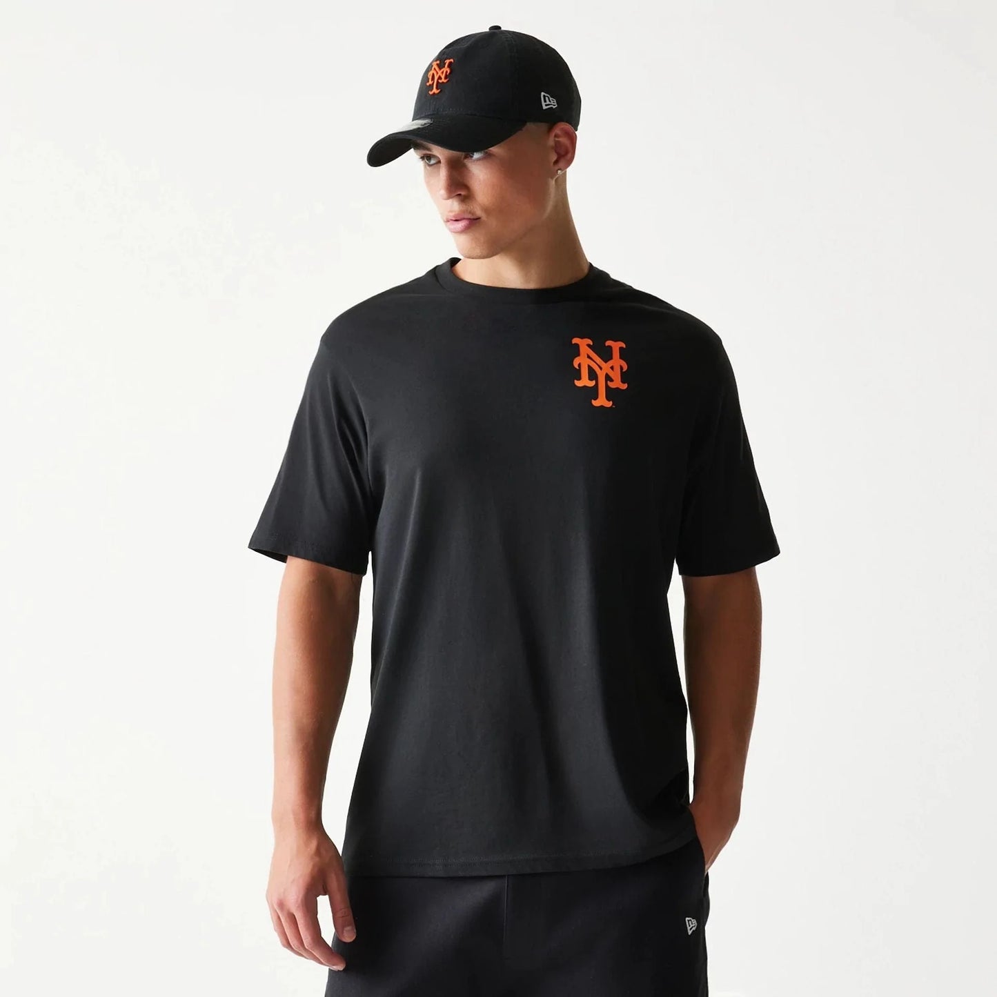 New Era, New York Mets Food Graphic T-Shirt, Black