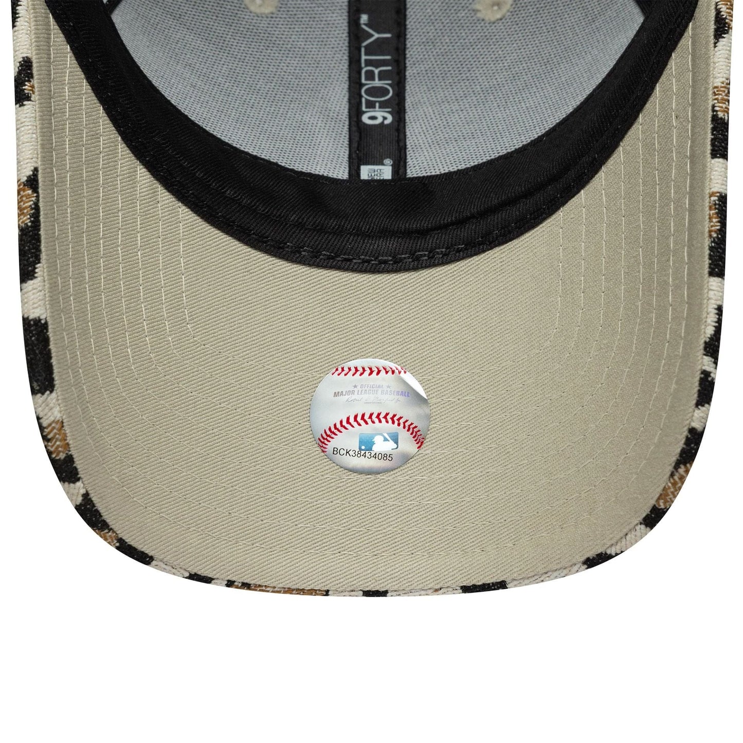 New Era, 9FORTY Women's New York Yankees Leopard, Light Beige