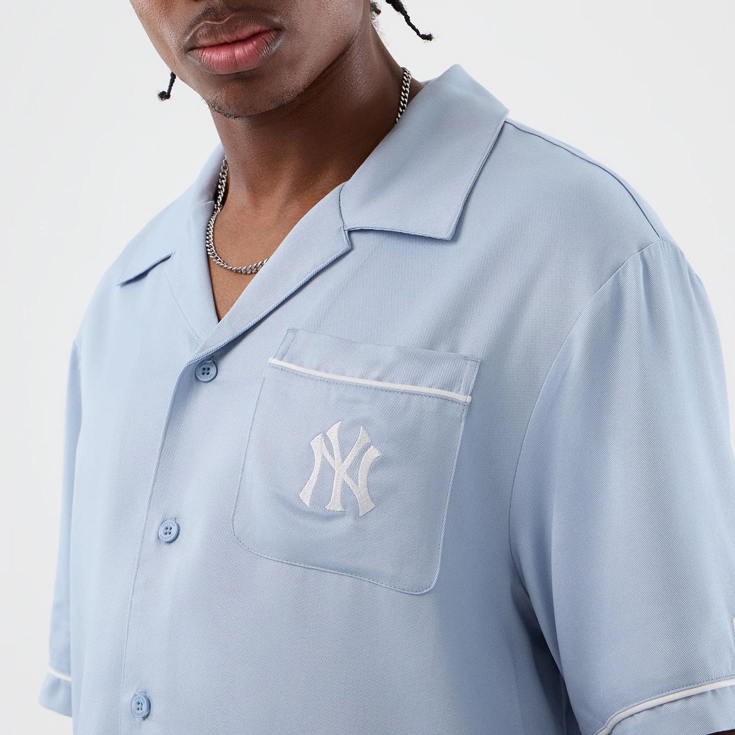 New Era, New York Yankees Graphic Revere Short Sleeve Shirt, Blue