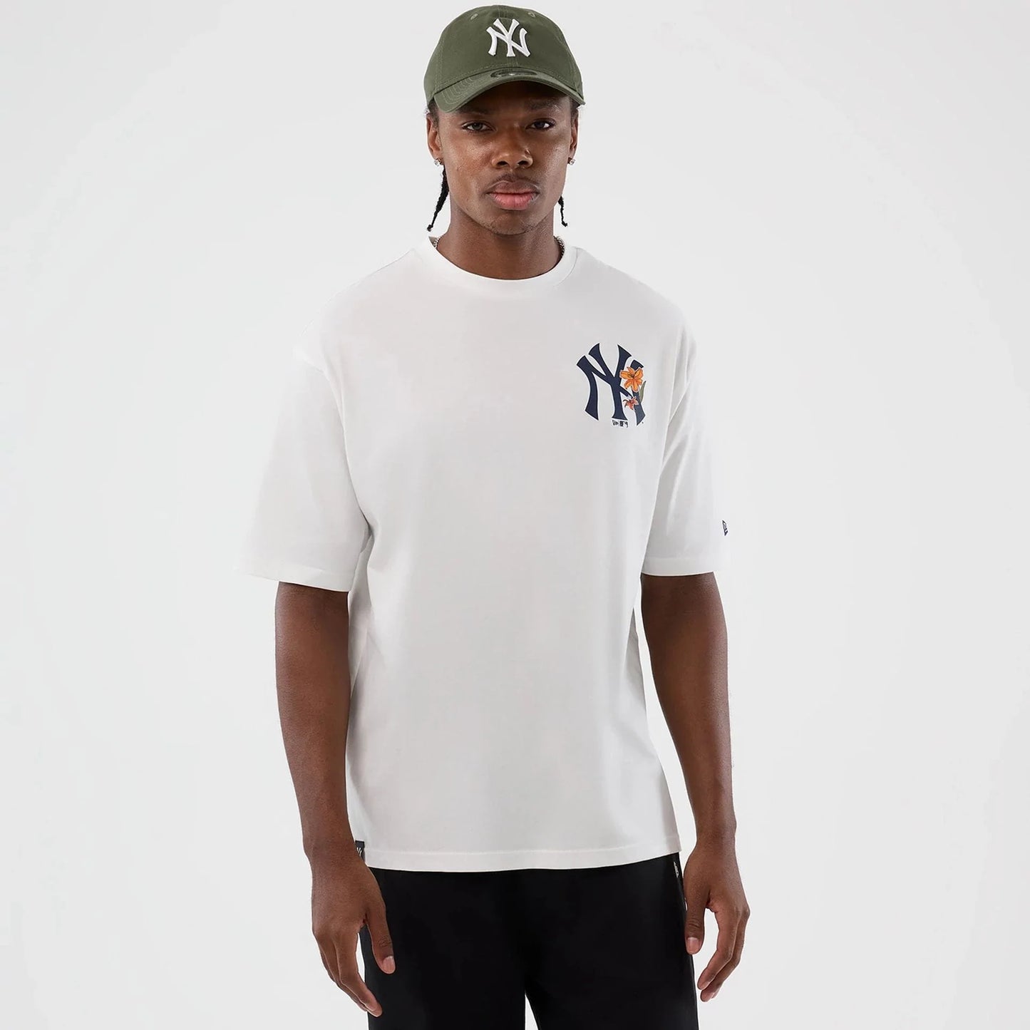 New Era, New York Yankees Floral Oversized T-Shirt, White