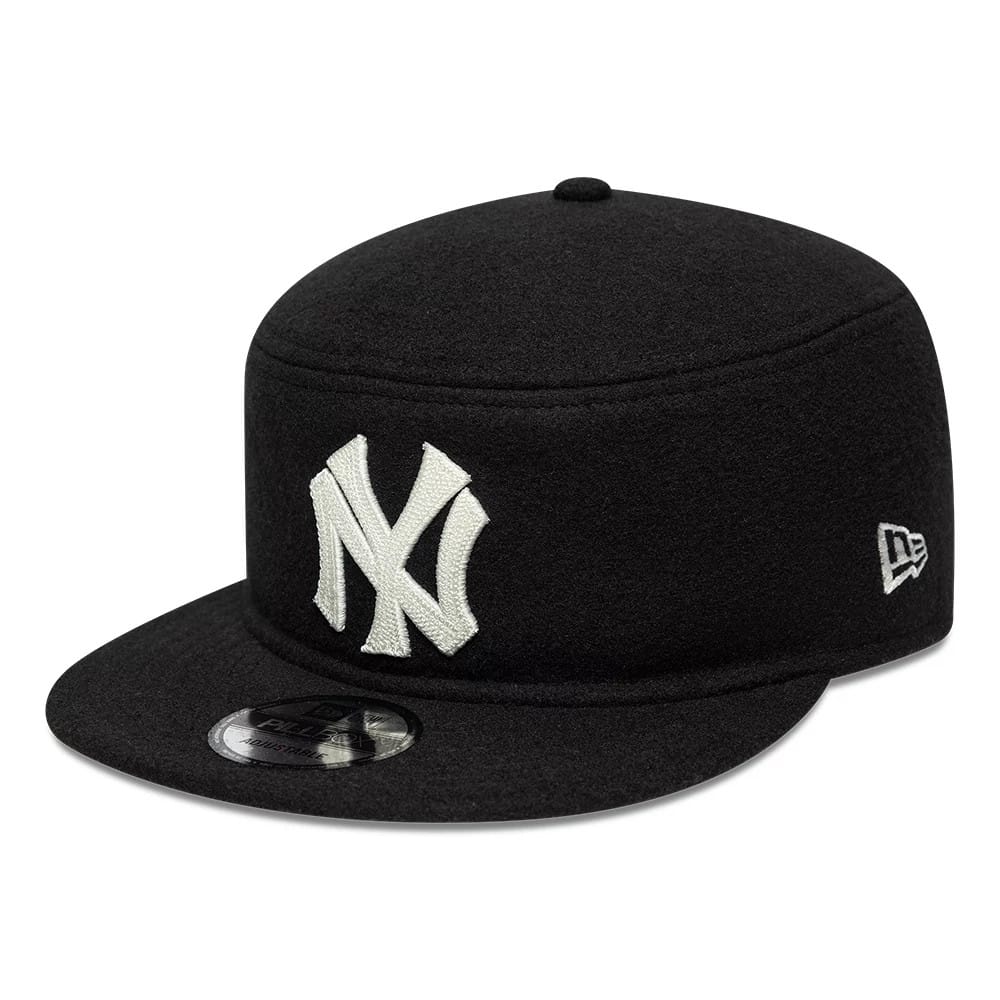 New Era, New York Yankees Cooperstown Pin Pillbox, Black