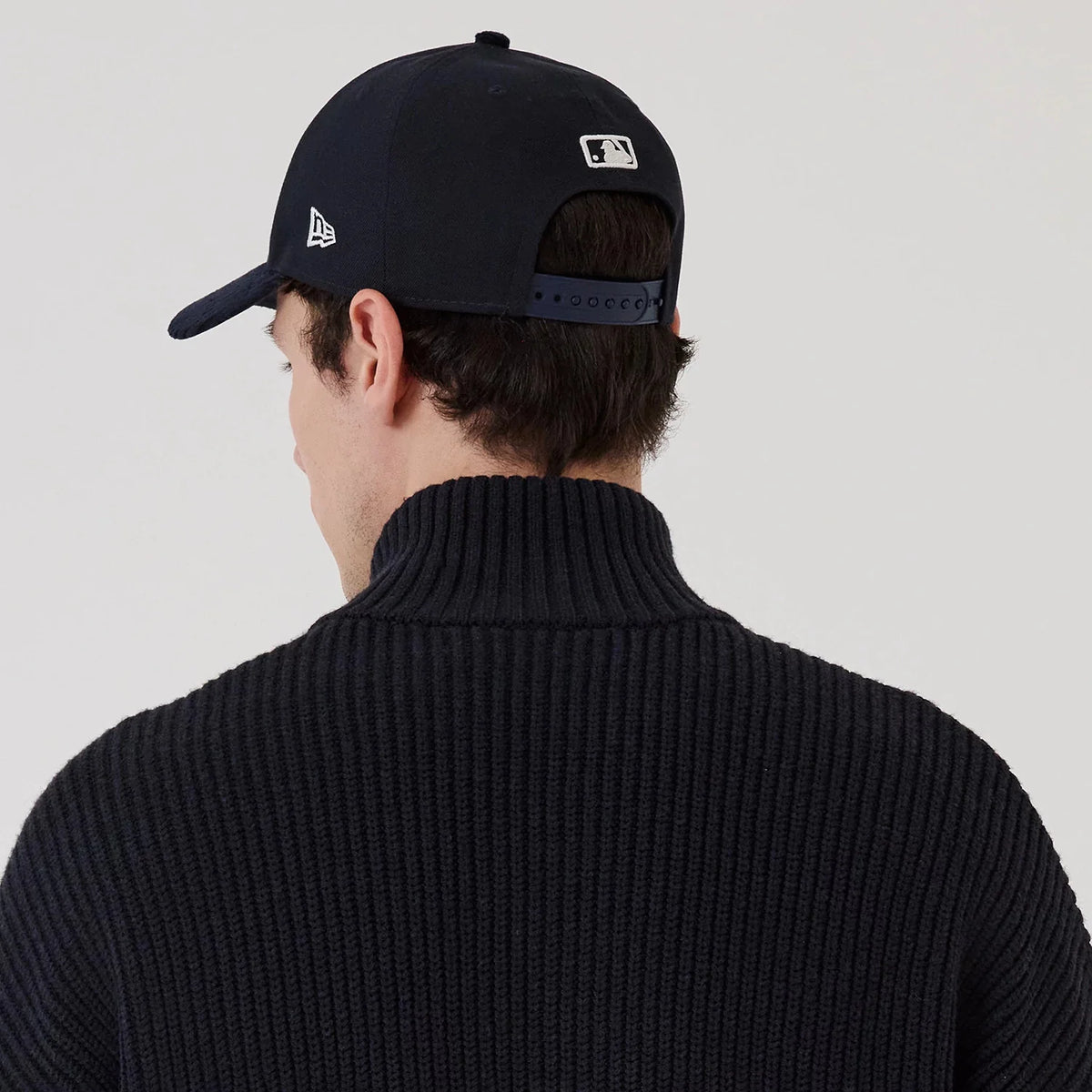 New Era, New York Yankees 2 Way Zip Cardigan, navy