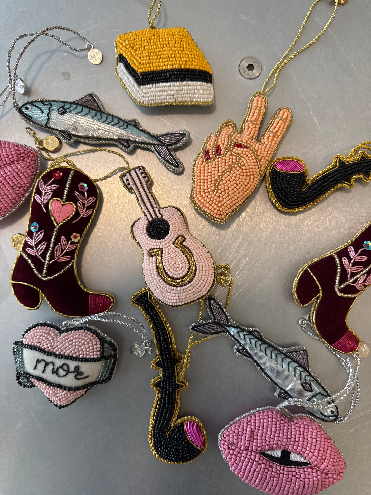 Tiny Tiny, Håndbroderet Fisk