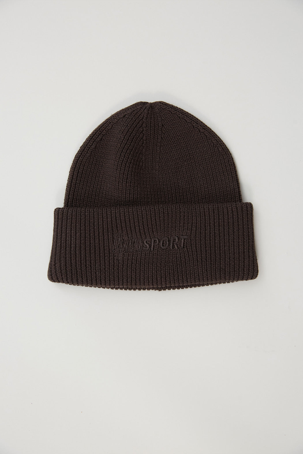 OperáSport, André Beanie, Brun