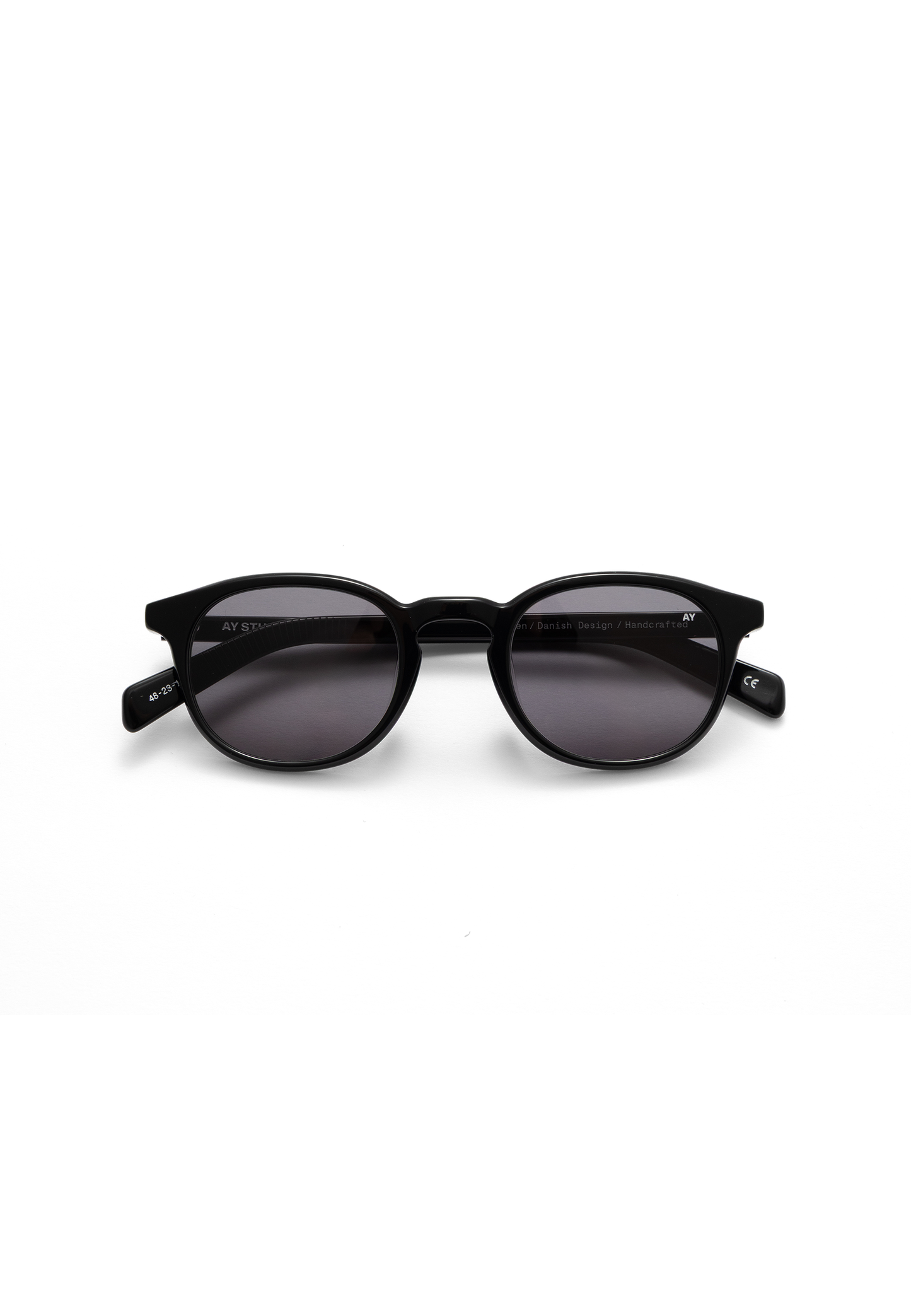 AY Studios, ALDEN C26 930, Black