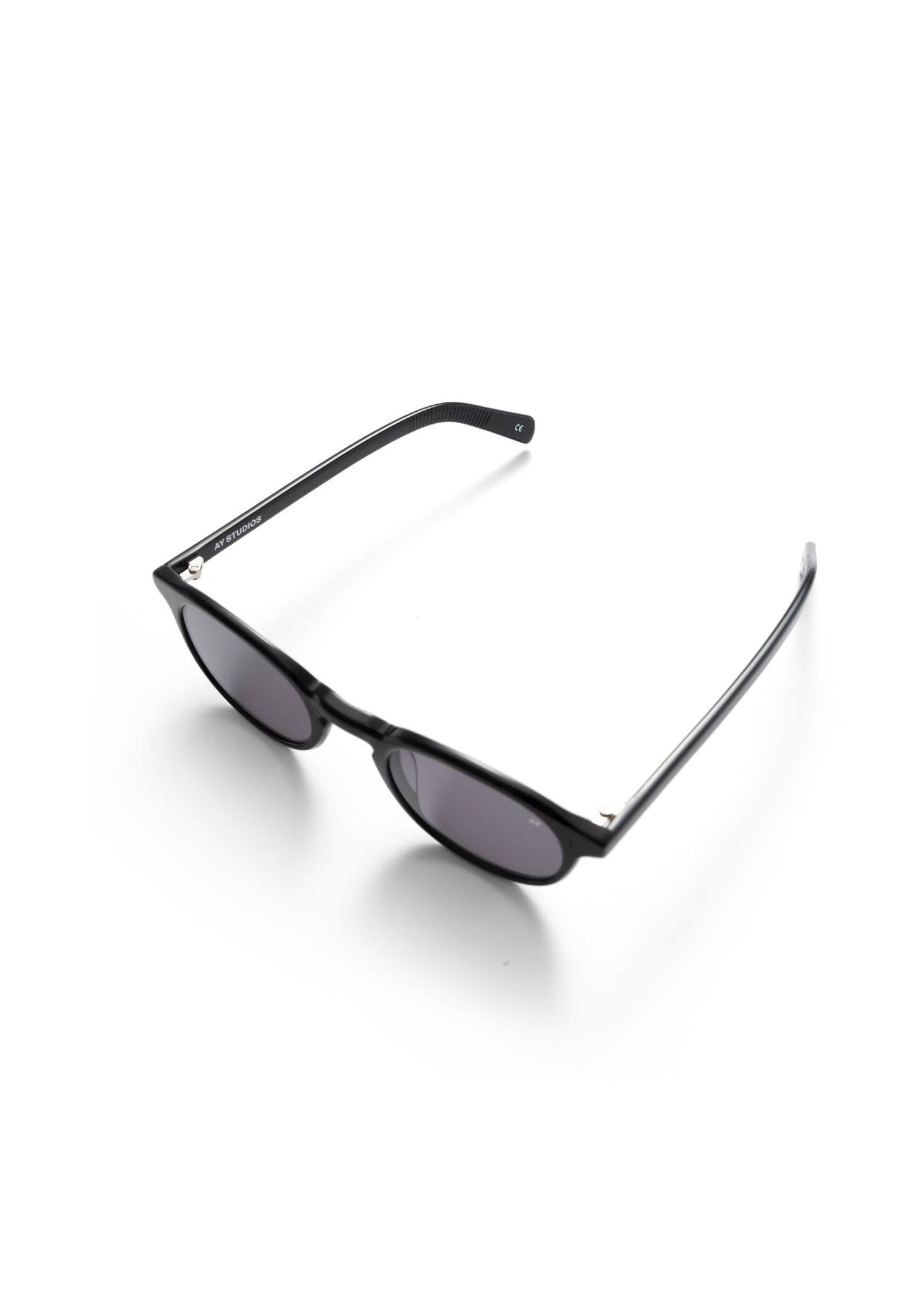 AY Studios, ALDEN C26 930, Black