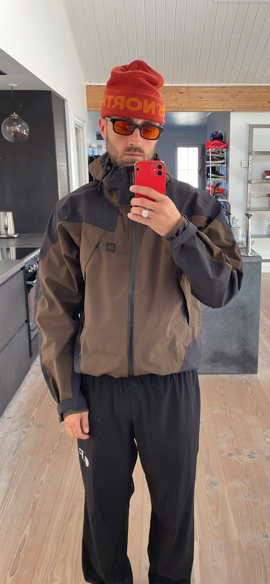 66 North, Dyngja Shell Jacket, Black/Brown
