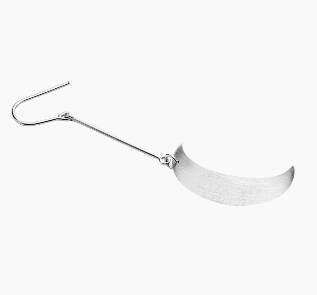 Jane Kønig, Half Moon ørering, Sterlingsølv.