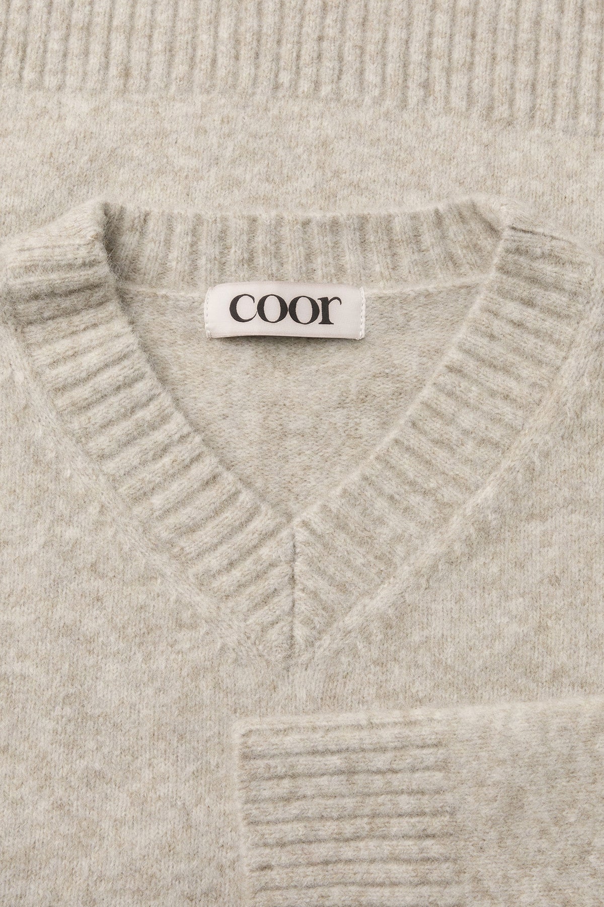 COOR,  Wool blend hairy v-neck sweater, Ivory