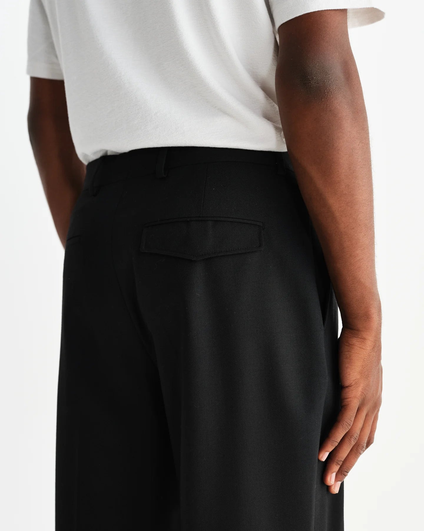 WAX London, Aubyn Wool Blend Twill Pleated Trousers, Black