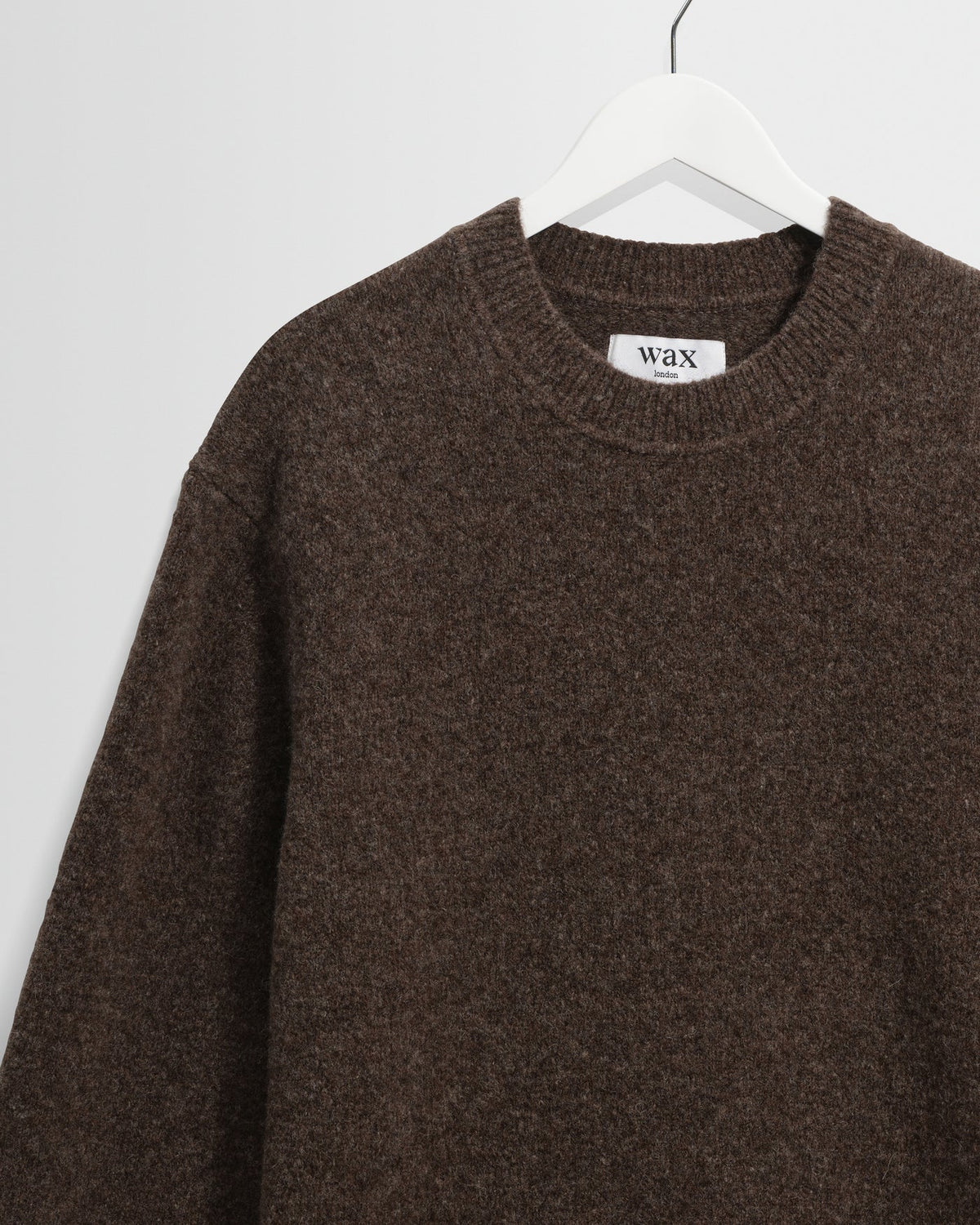 WAX London, Wilde Fluffy Wool Crewneck, Brown